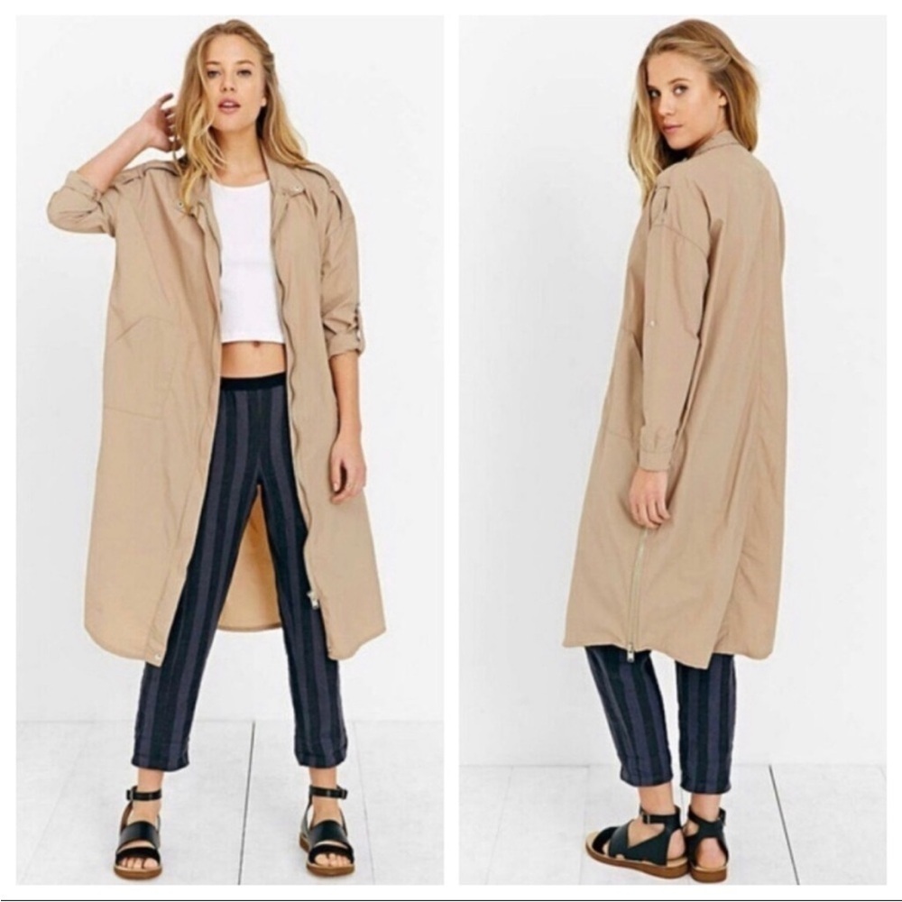 UNIF x Urban Outfitters Beige Zip Windbreaker Trench Size Small - Picture 11 of 11